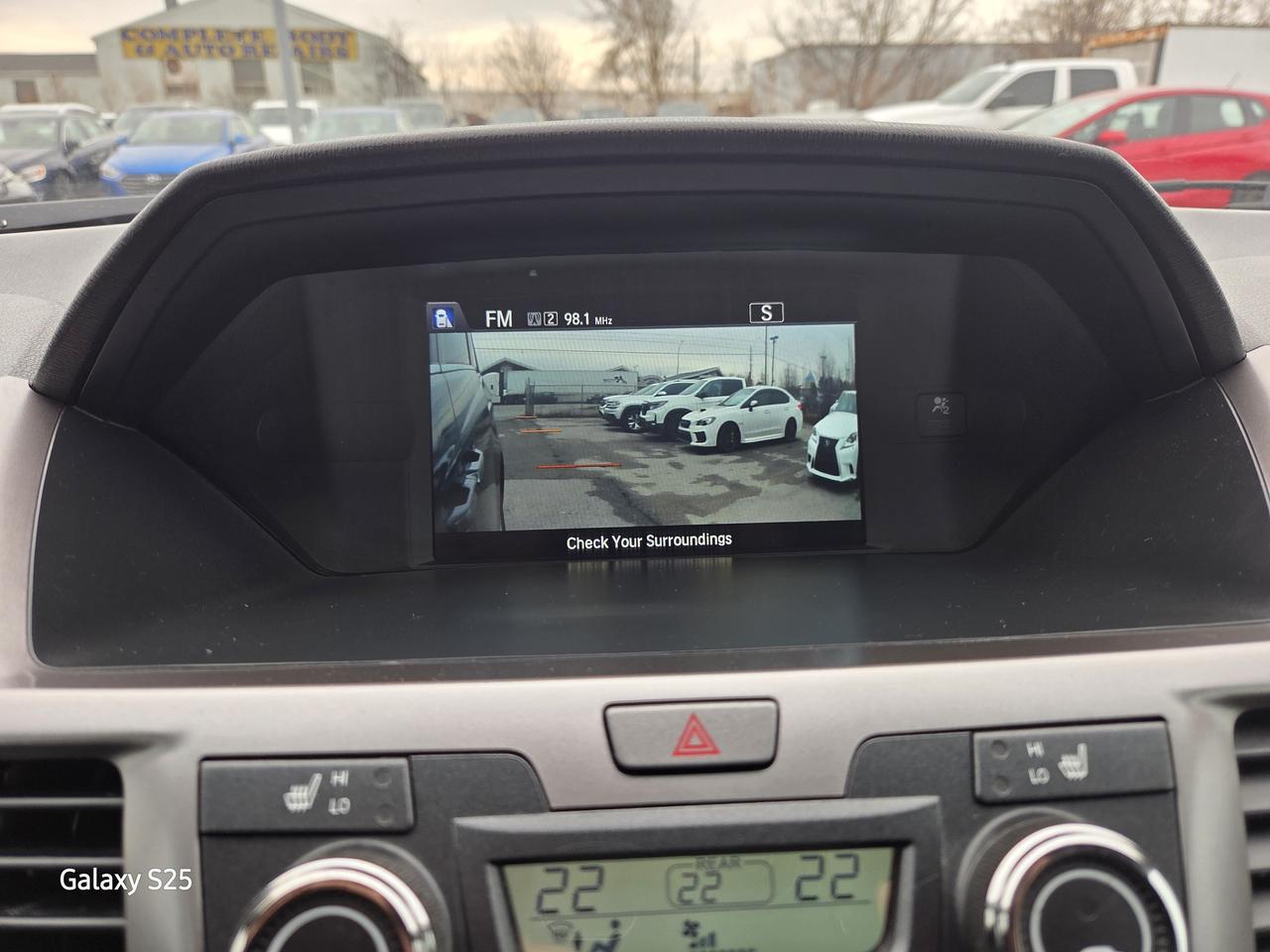 2017 Honda Odyssey EX 8 PASSENGER POWER GROUP CARPLAY $14,688.00 Photo