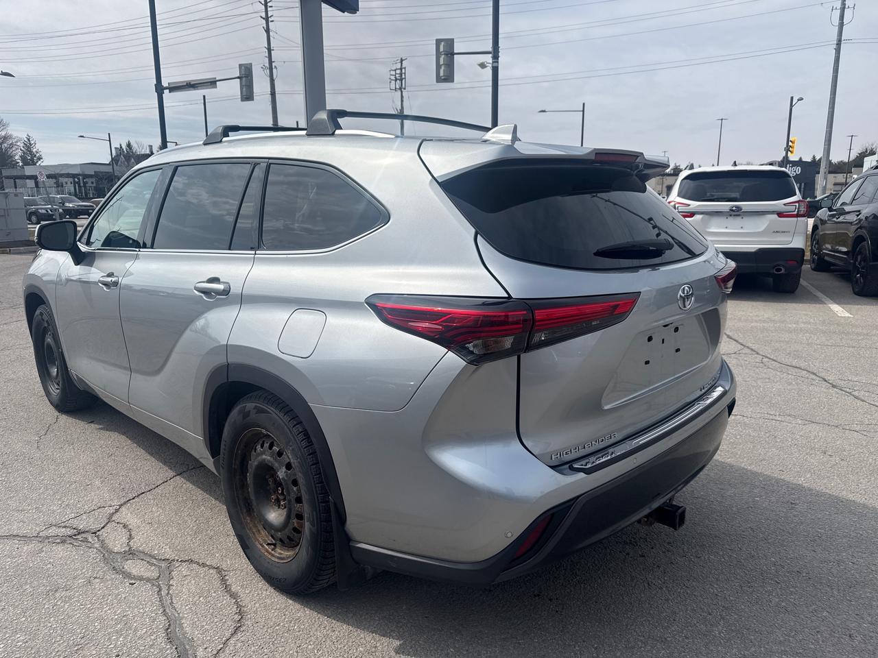 2021 Toyota Highlander Limited 4dr All-Wheel Drive Photo