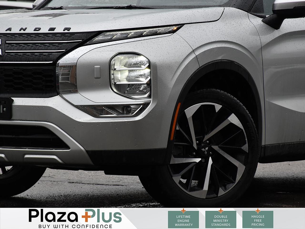 2022 Mitsubishi Outlander SE Photo