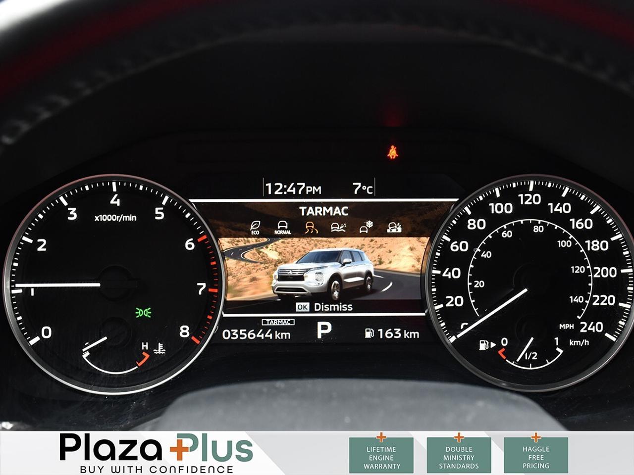 2022 Mitsubishi Outlander SE Photo