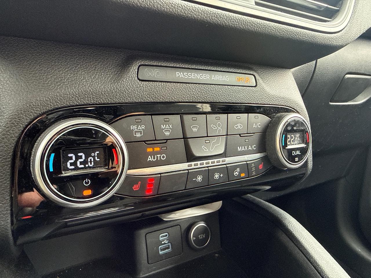 2021 Ford Escape SEL 4dr All-Wheel Drive Photo