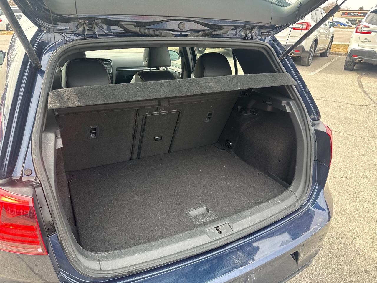 2016 Volkswagen Golf GTI 5-Door Autobahn (DSG) 4dr Hatchback Photo