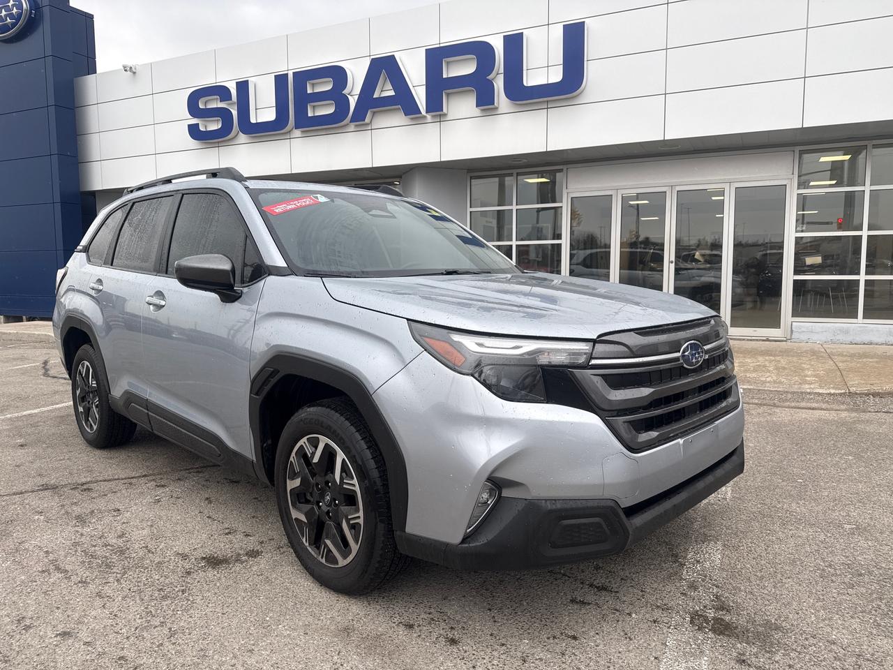 2025 Subaru Forester Touring 4dr All-Wheel Drive Photo0