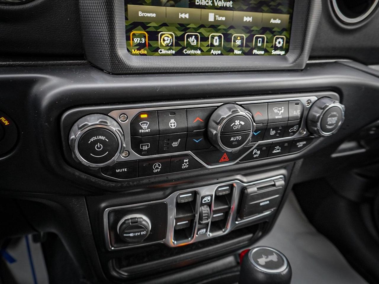 2021 Jeep Wrangler  Photo