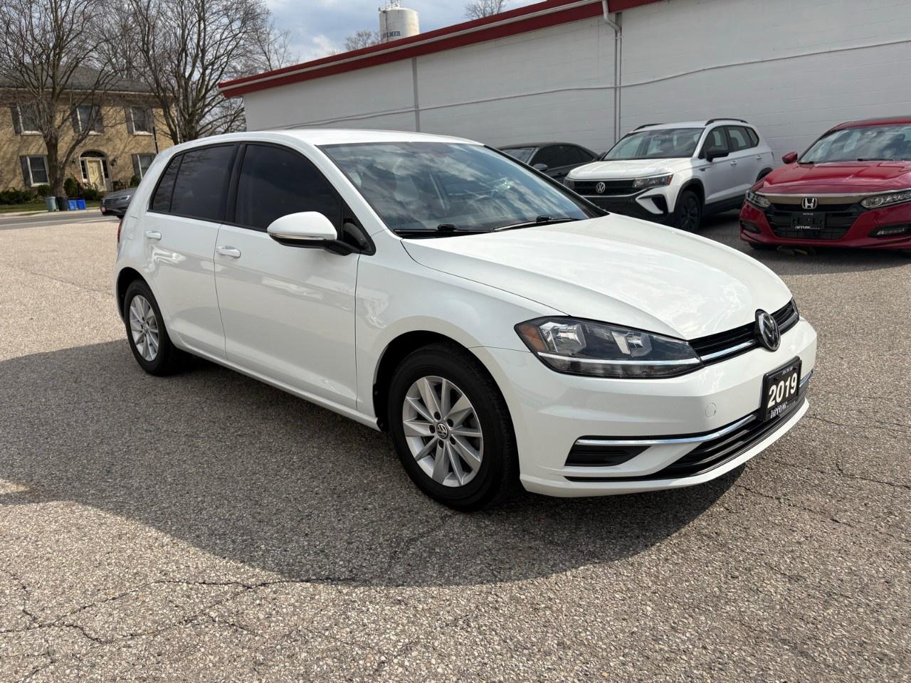 2019 Volkswagen Golf  Photo