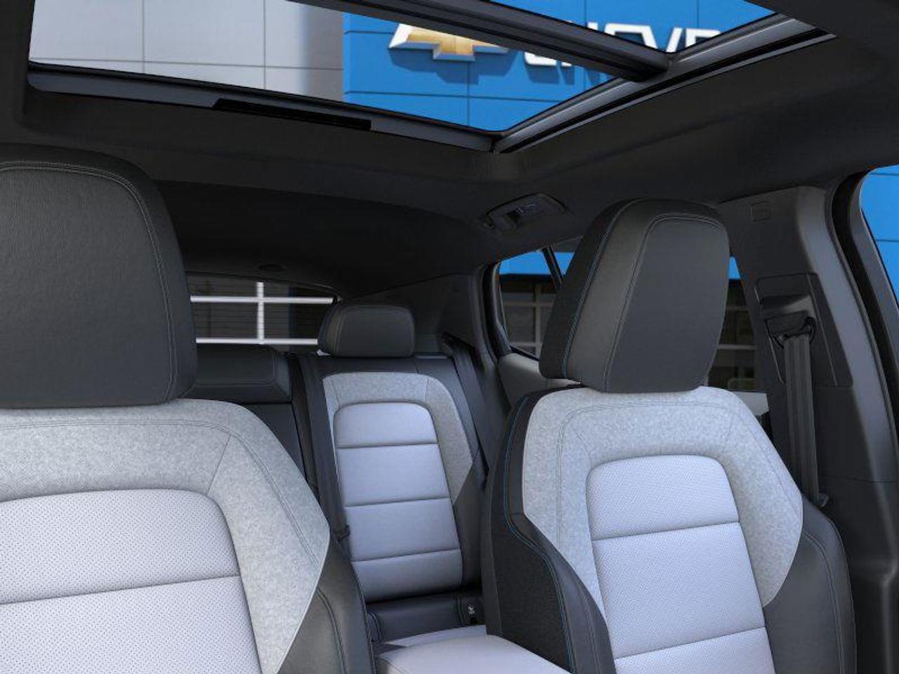 2026 Chevrolet Equinox EV LT 4dr Photo