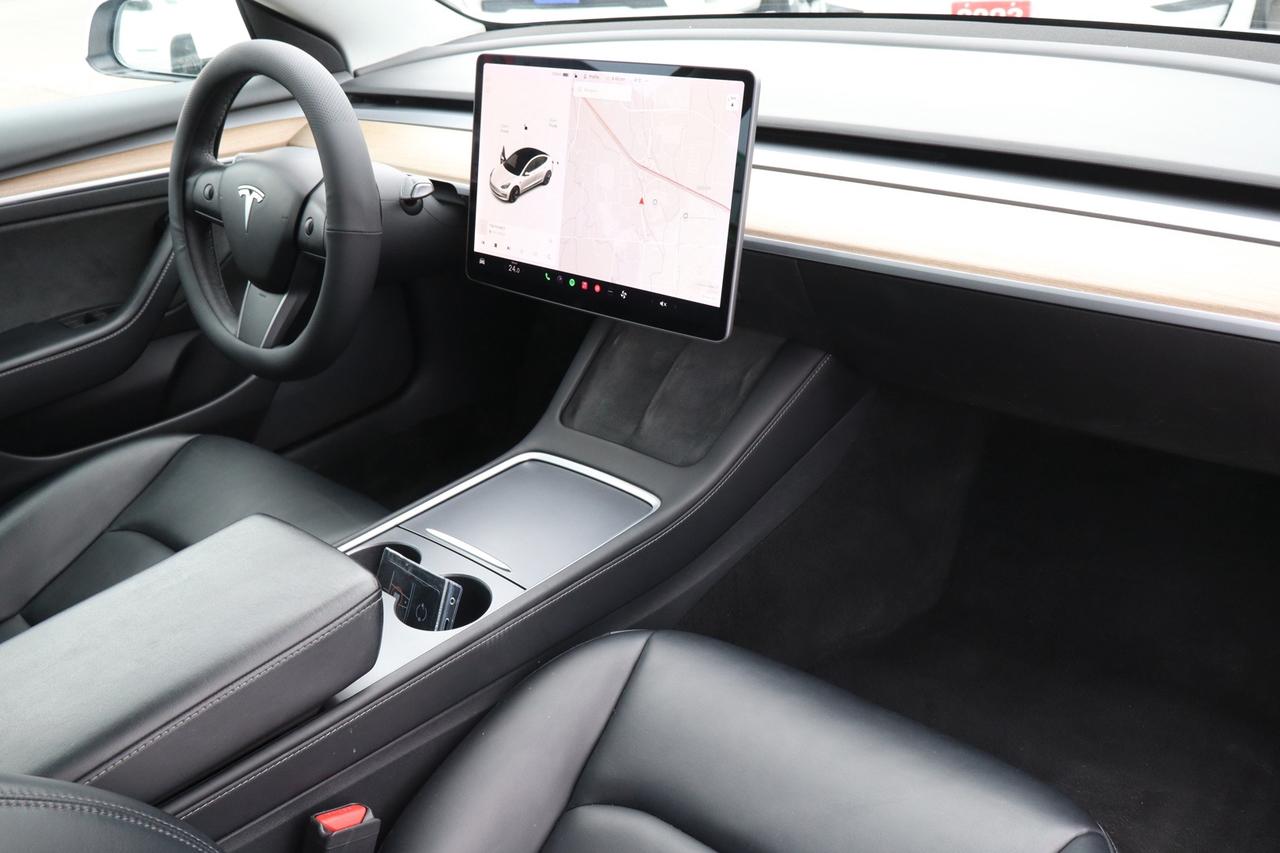 2021 Tesla Model 3 Standard Range Plus   No Accident   Clean Carfax Photo