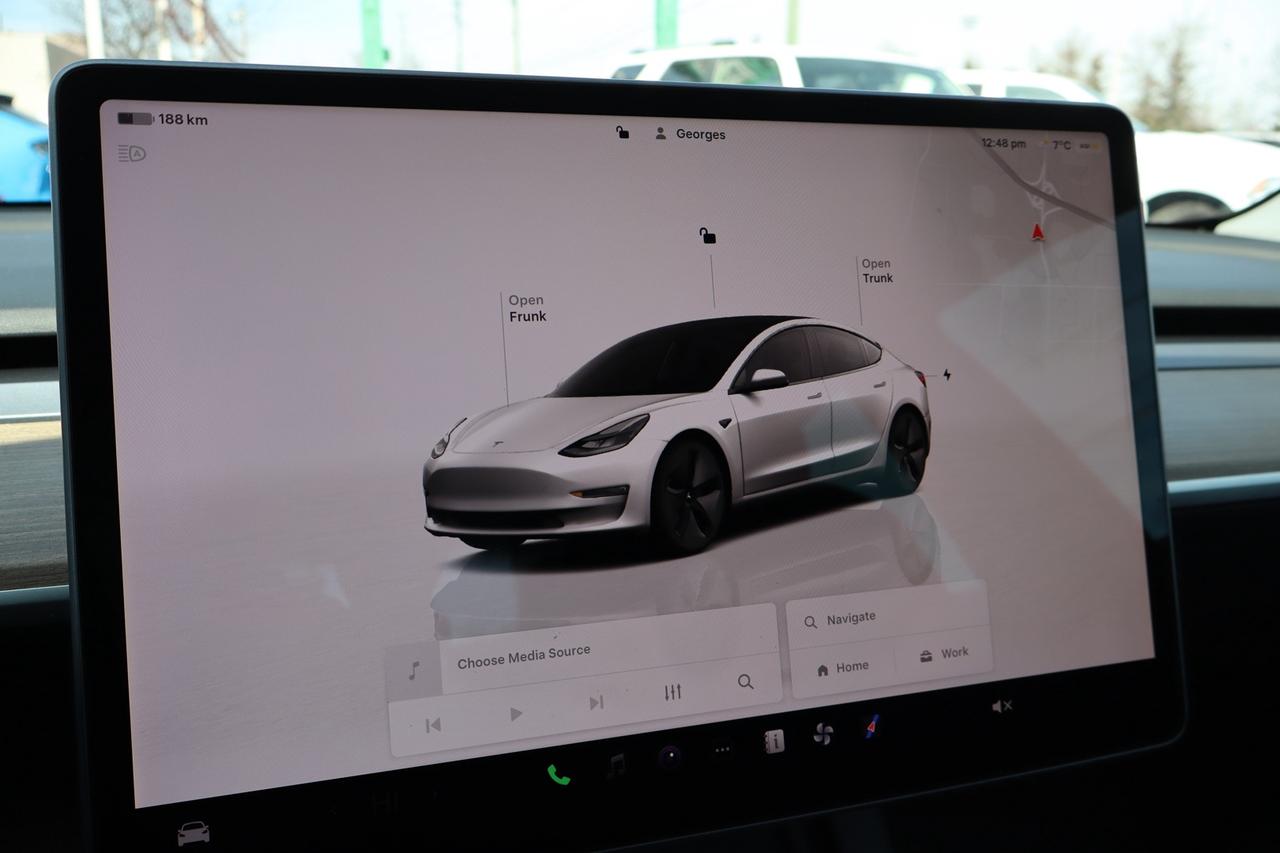 2022 Tesla Model 3 STANDARD RANGE PLUS Photo