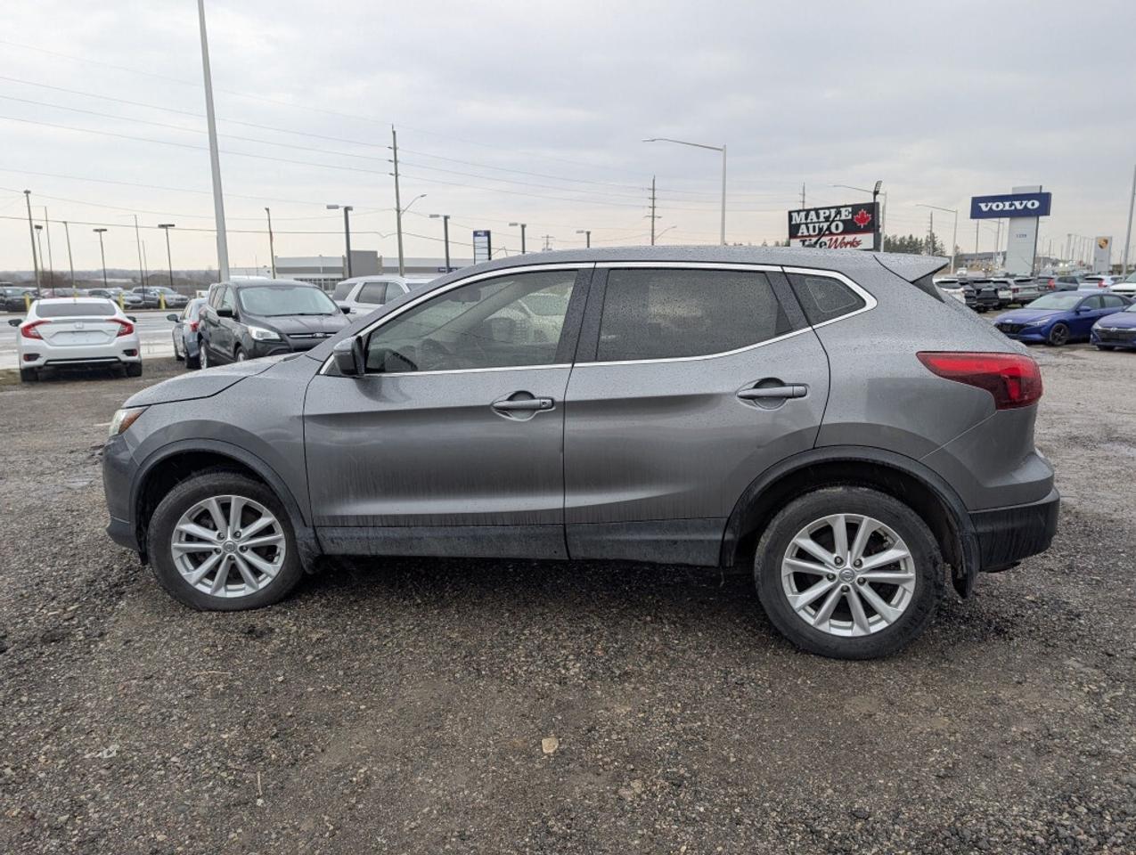 2018 Nissan Qashqai AWD   CAMERA   HTD SEATS Photo