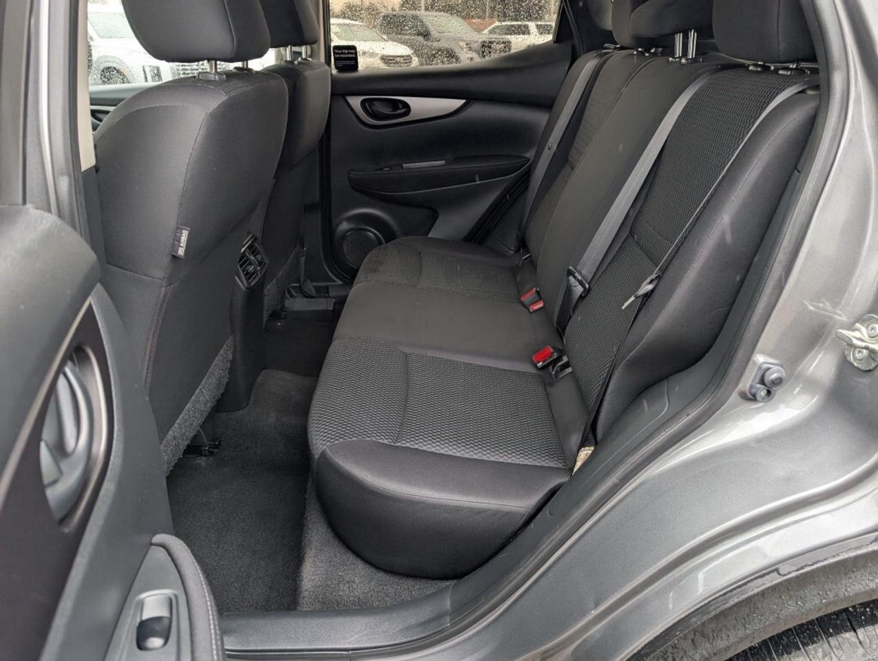 2018 Nissan Qashqai AWD   CAMERA   HTD SEATS Photo