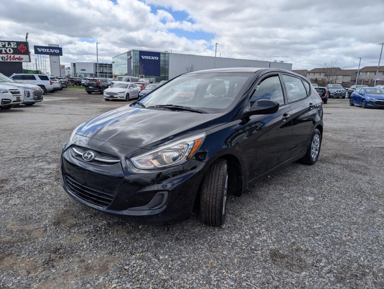 2016 Hyundai Accent GL Photo