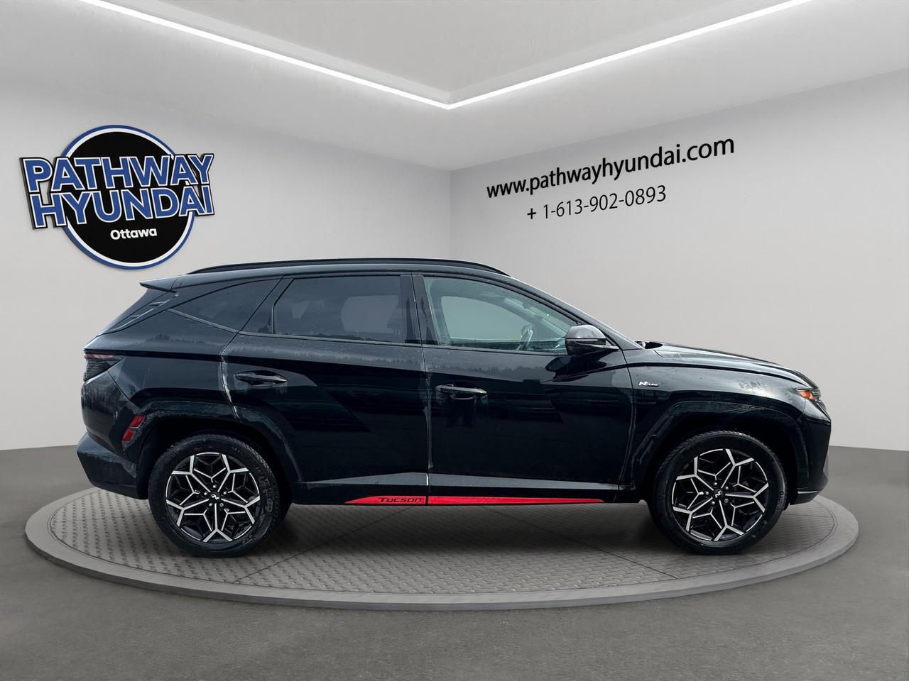 2024 Hyundai Tucson Hybrid N-Line | Reverse Cam | Heated Seats Photo