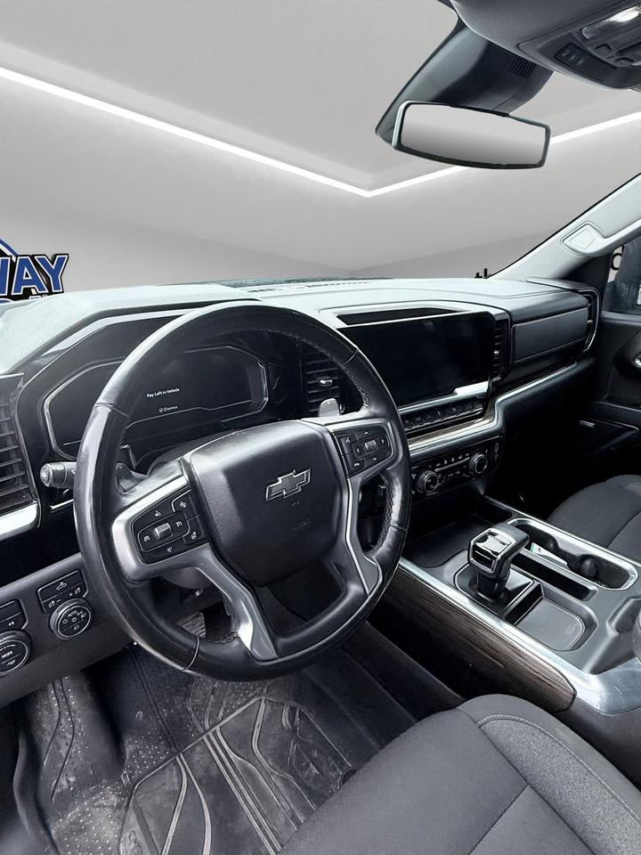 2024 Chevrolet Silverado 1500 RST Photo