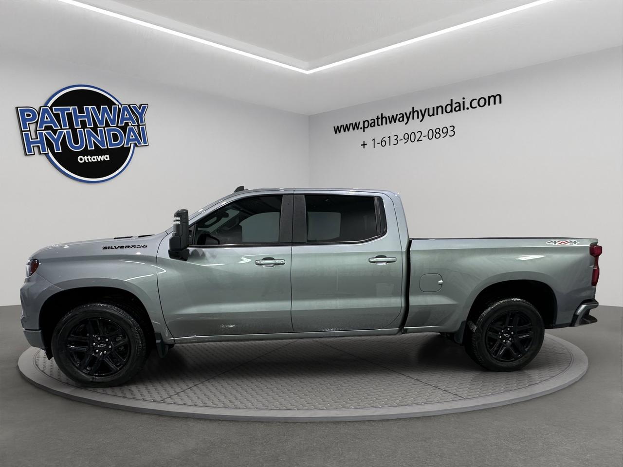 2024 Chevrolet Silverado 1500 RST | Reverse Cam | Heated Seats Photo