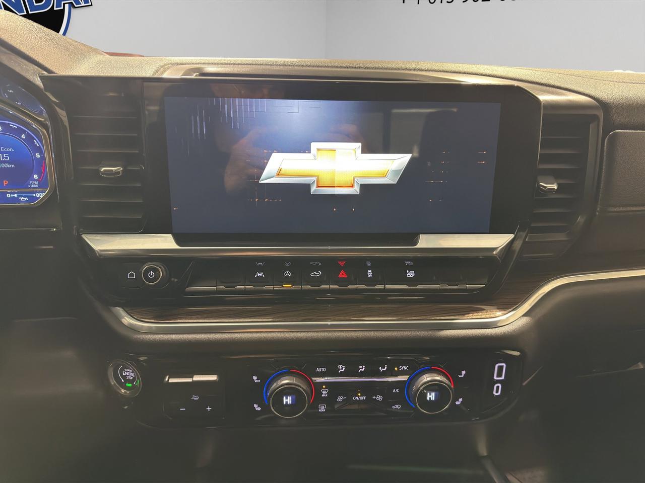2024 Chevrolet Silverado 1500 RST | Reverse Cam | Heated Seats Photo