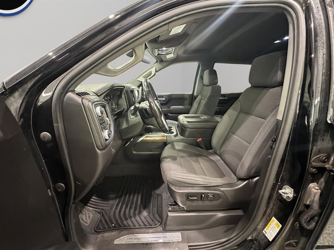 2020 GMC Sierra 1500 Elevation | Reverse Cam | Heated Seats Photo