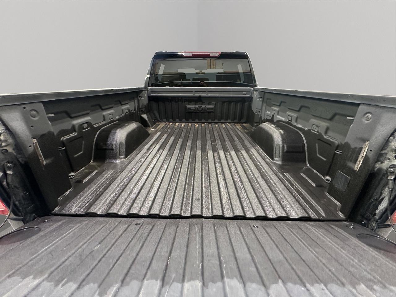 2020 GMC Sierra 1500 Elevation | Reverse Cam | Heated Seats Photo