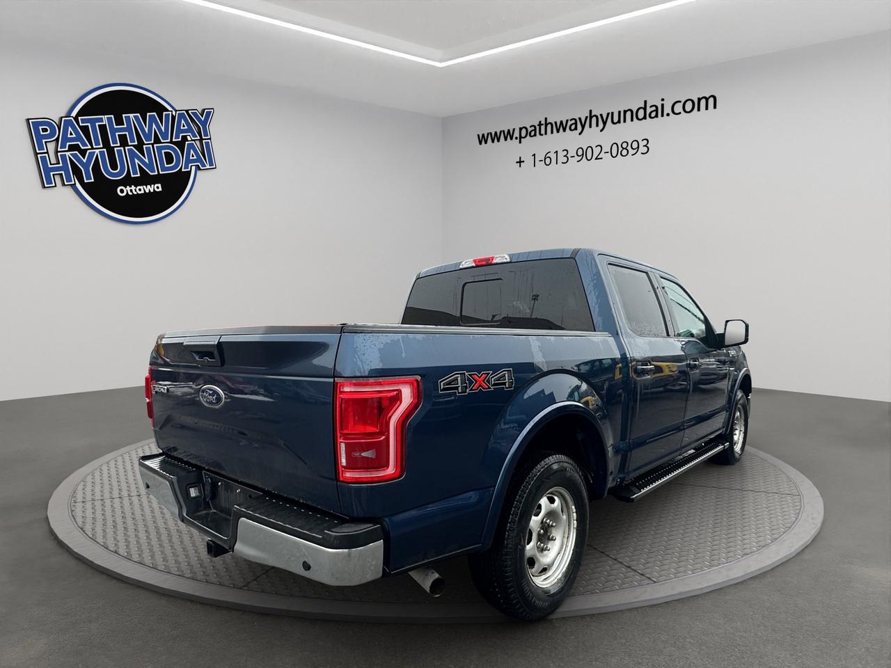 2017 Ford F-150 Lariat | Reverse Cam Photo