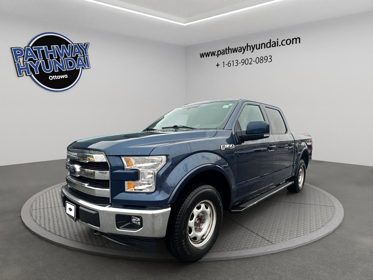 2017 Ford F-150 Lariat | Reverse Cam Photo