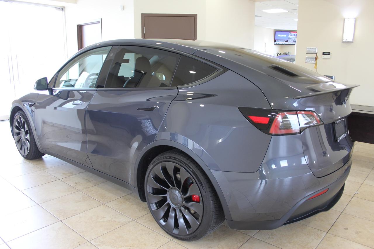 2022 Tesla Model Y Performance AWD Photo