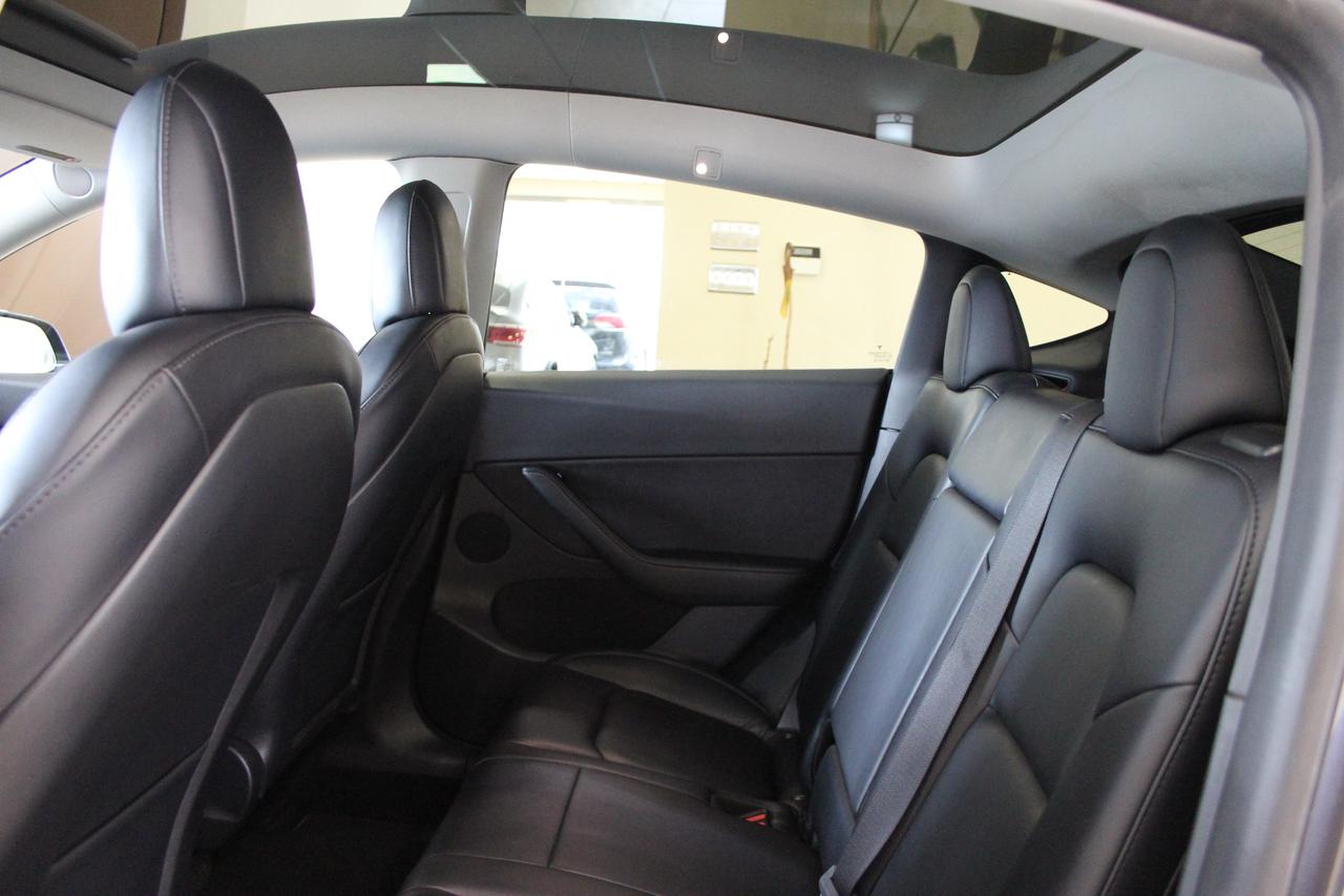 2022 Tesla Model Y Performance AWD Photo