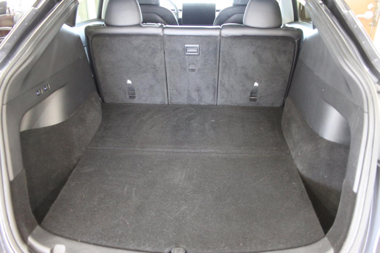 2022 Tesla Model Y Performance AWD Photo