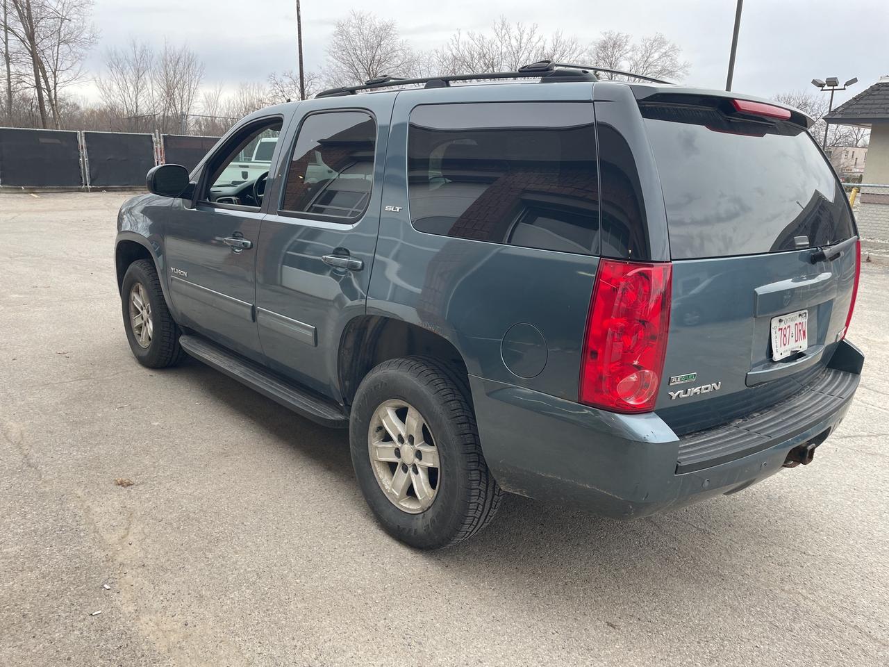 2010 GMC Yukon SLT Photo