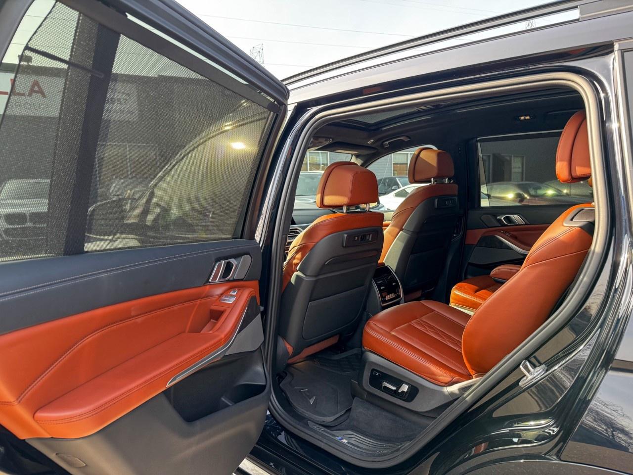 2021 BMW X7 Individual/M package/Self driving/Massage/Aero kit Photo