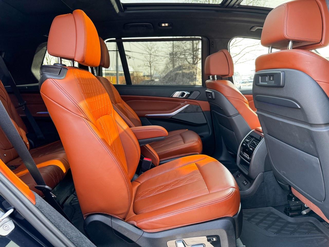 2021 BMW X7 Individual/M package/Self driving/Massage/Aero kit Photo