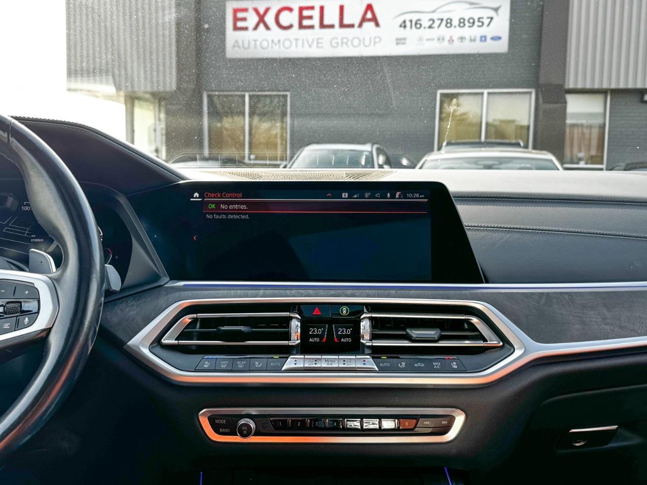 2021 BMW X7 Individual/M package/Self driving/Massage/Aero kit Photo