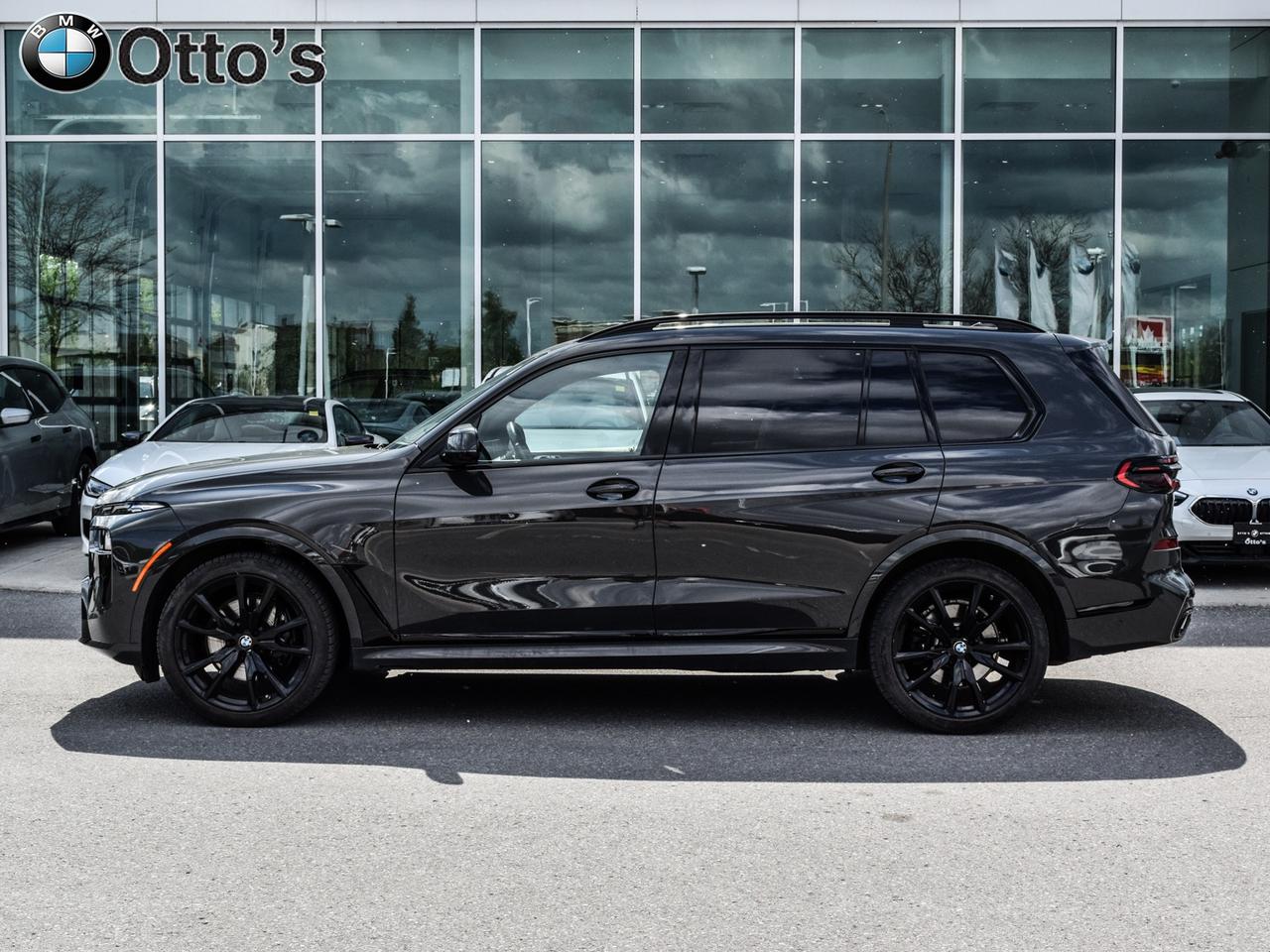 2024 BMW X7 xDrive40i Premium Enhanced Package M Sport Pro Pac Photo