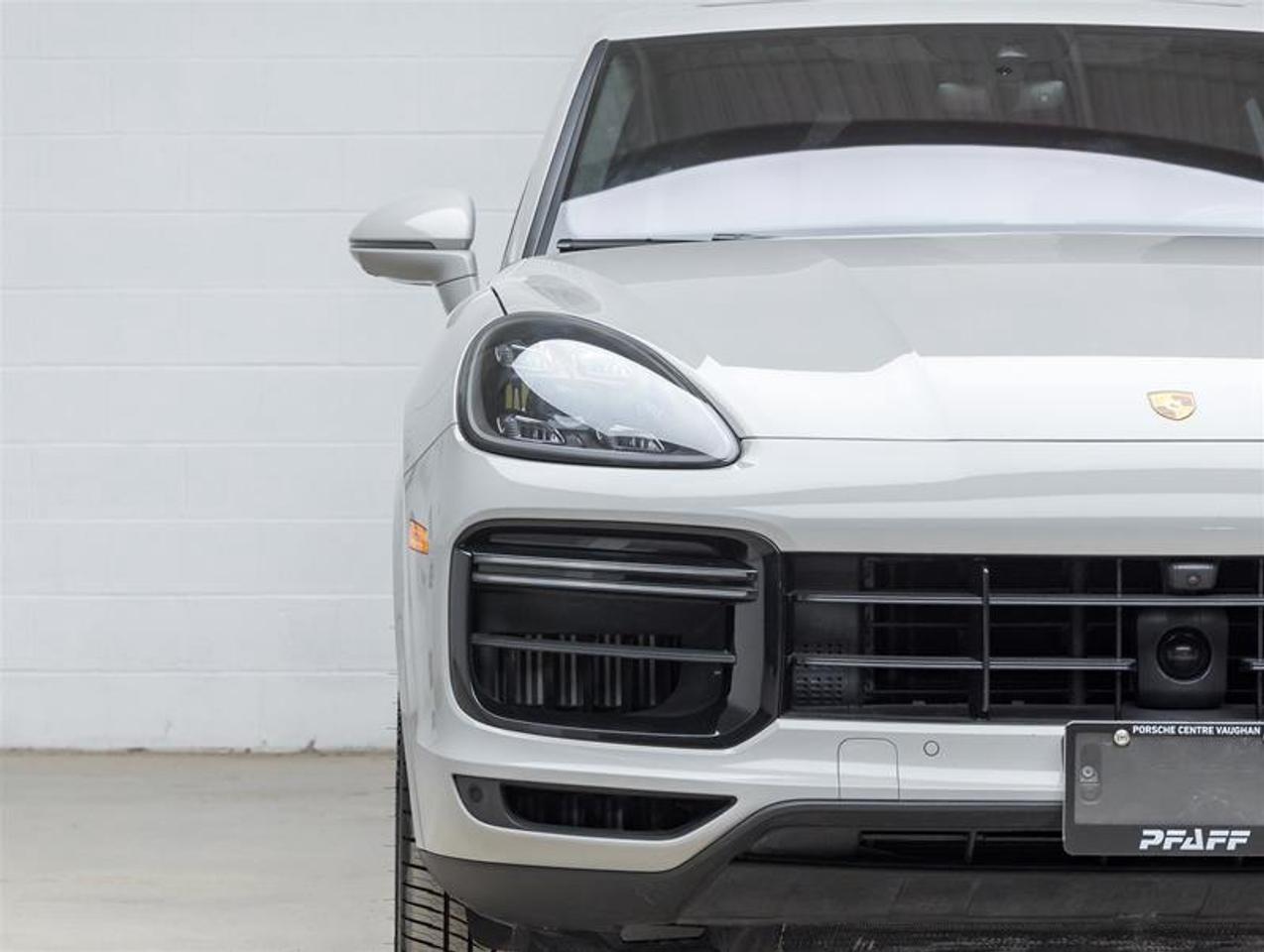 2023 Porsche Cayenne  Photo