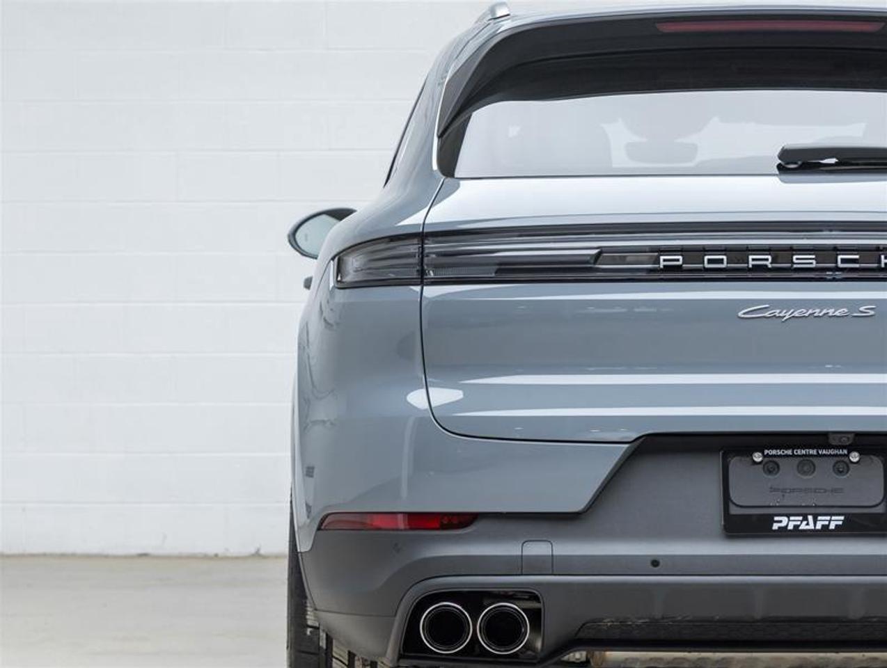 2026 Porsche Cayenne  Photo