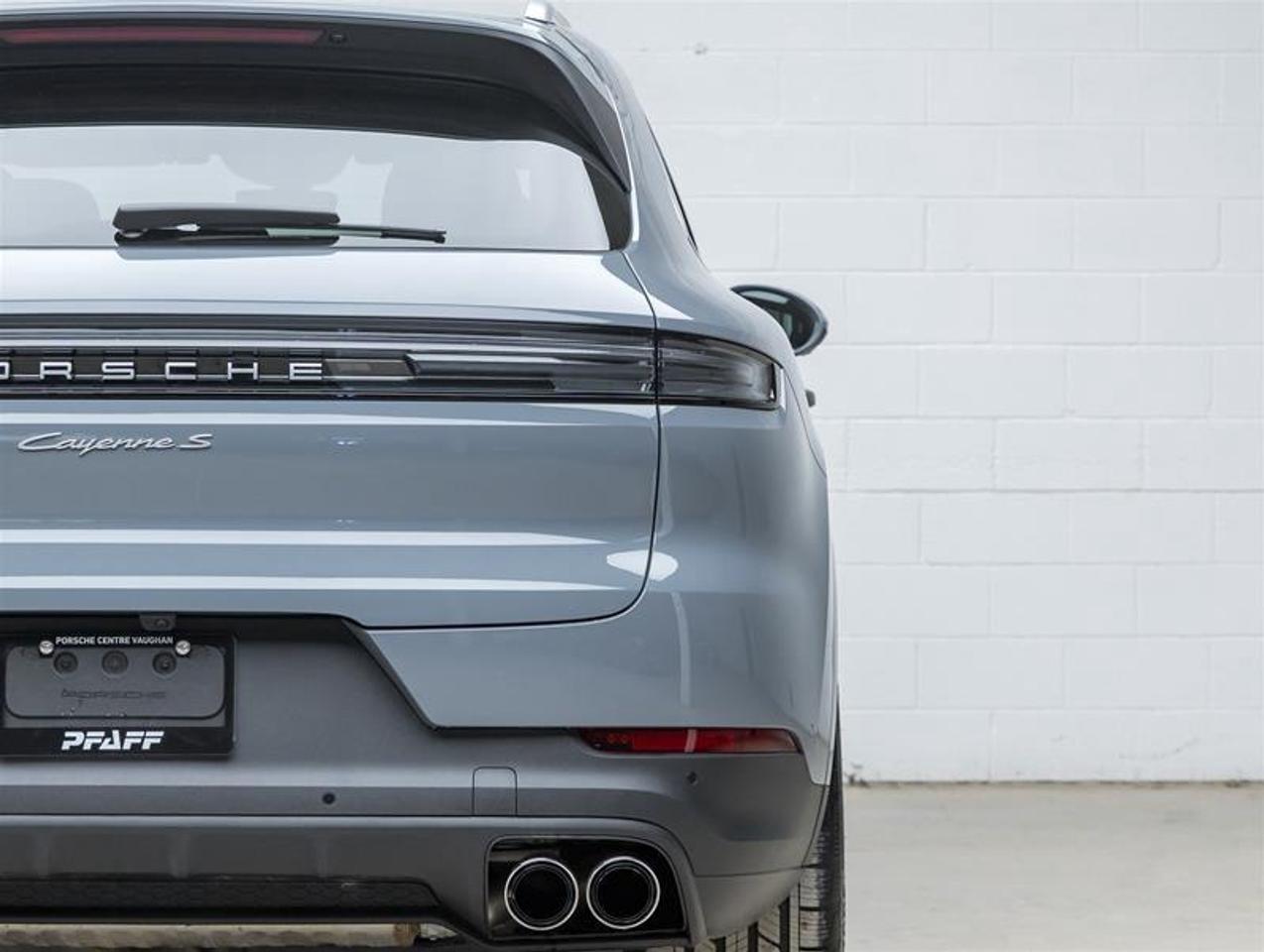 2026 Porsche Cayenne  Photo