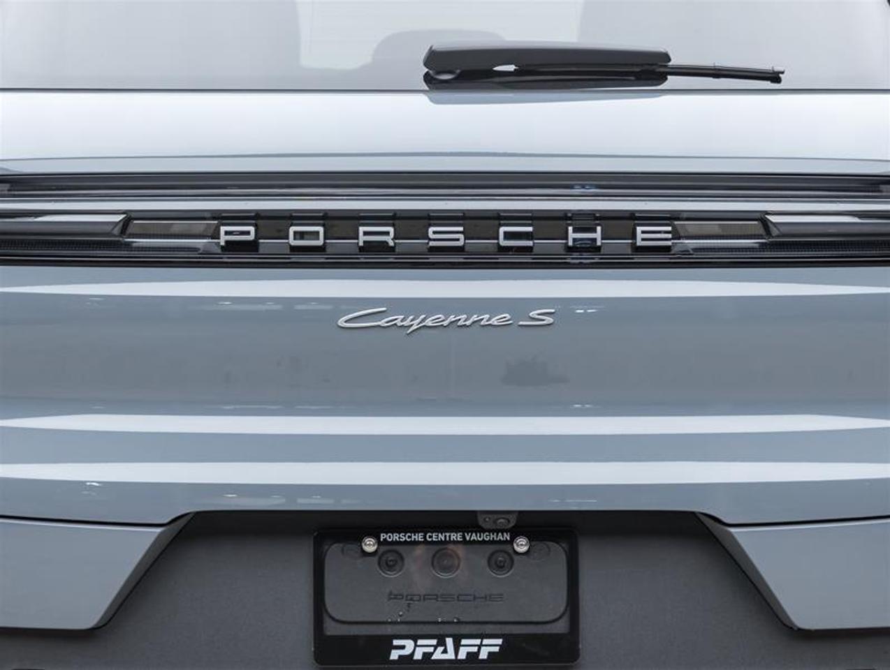 2026 Porsche Cayenne  Photo