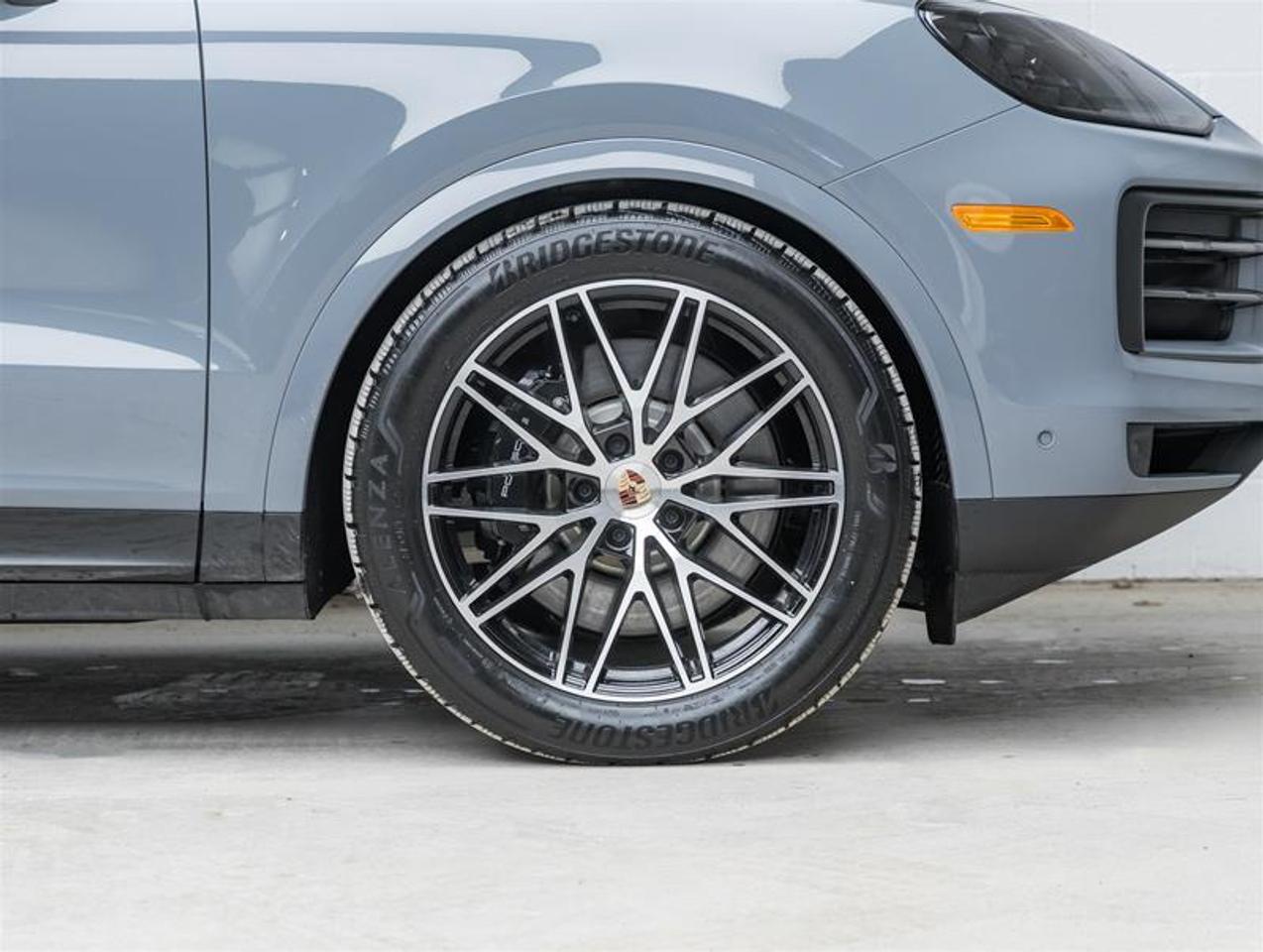 2026 Porsche Cayenne  Photo