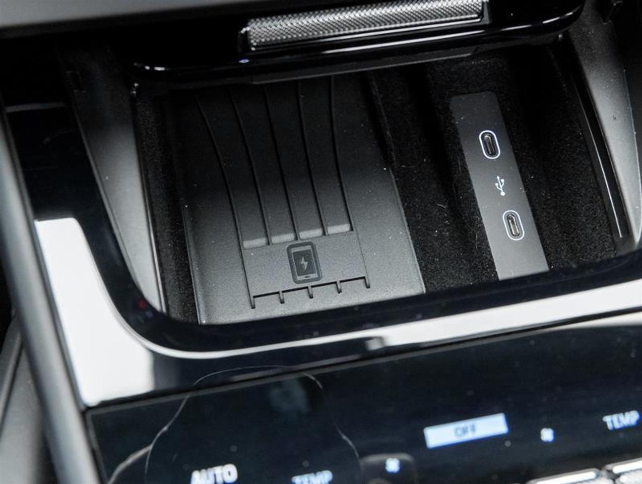 2026 Porsche Cayenne  Photo