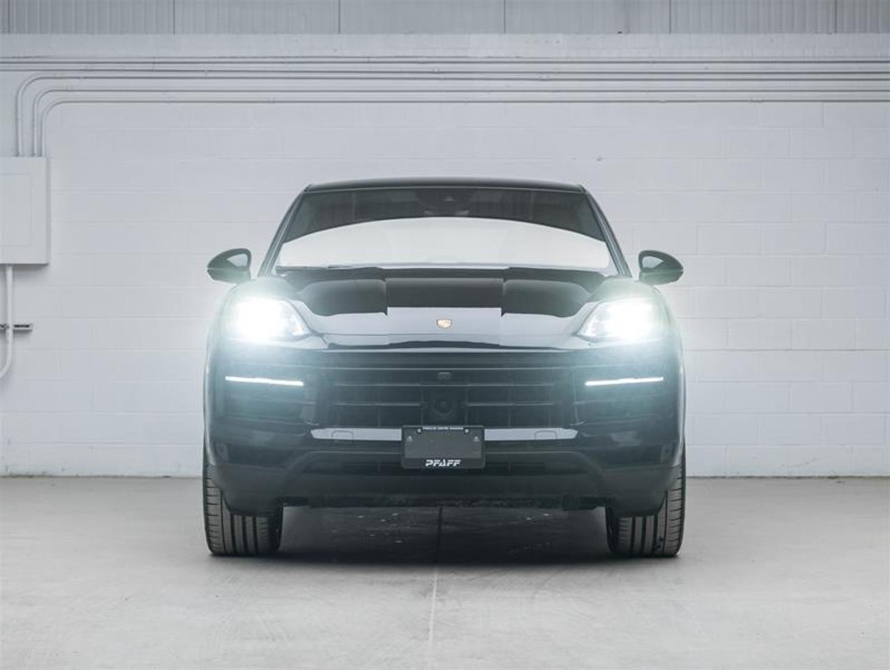 2024 Porsche Cayenne  Photo