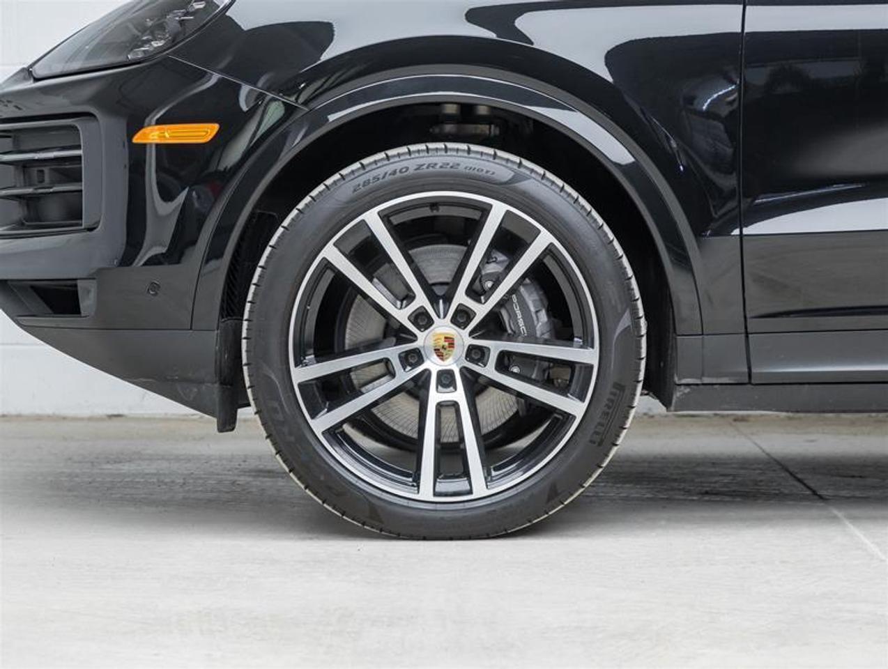 2024 Porsche Cayenne  Photo