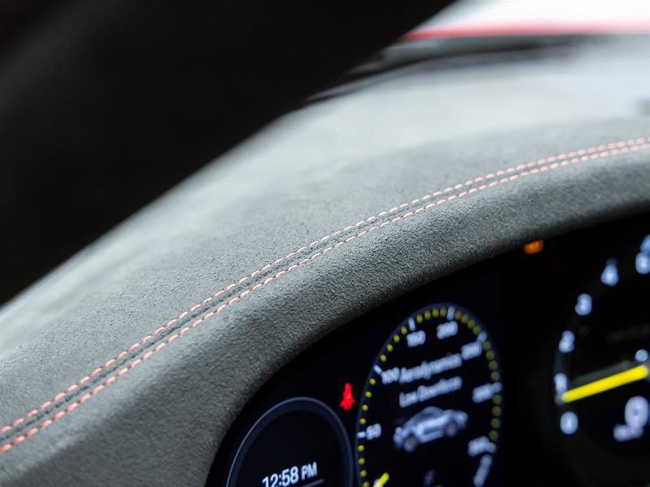 2025 Porsche 911  Photo