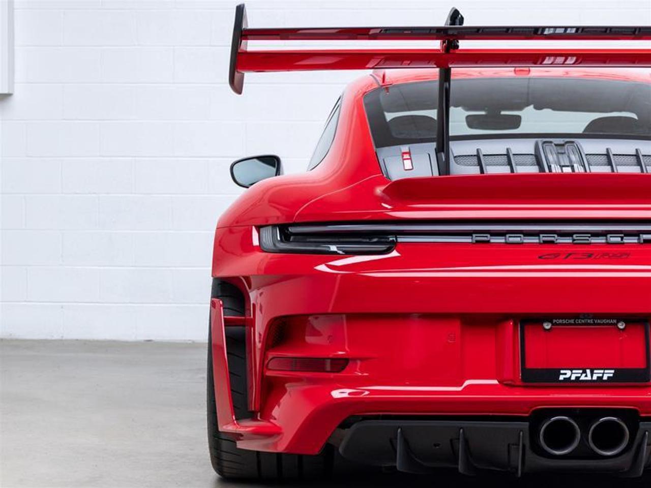 2025 Porsche 911  Photo