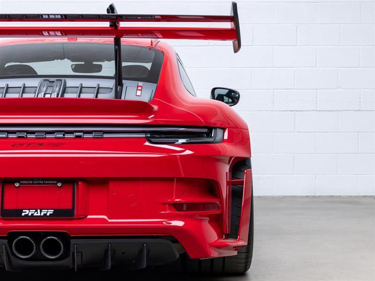 2025 Porsche 911  Photo