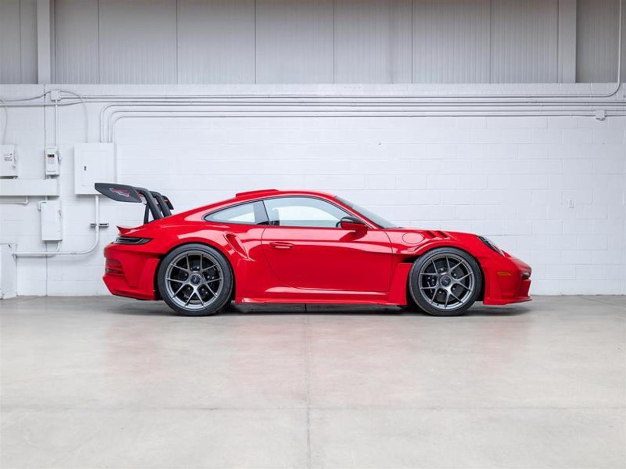 2025 Porsche 911  Photo