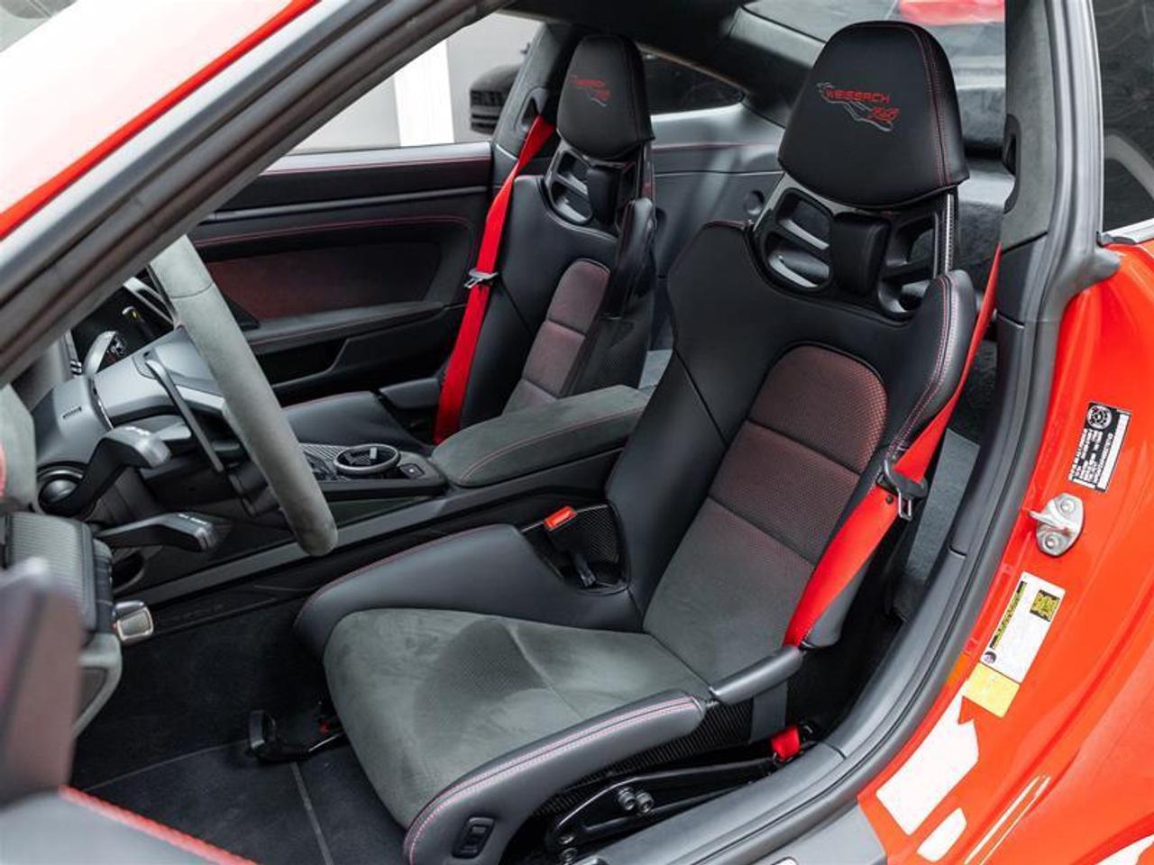 2025 Porsche 911  Photo