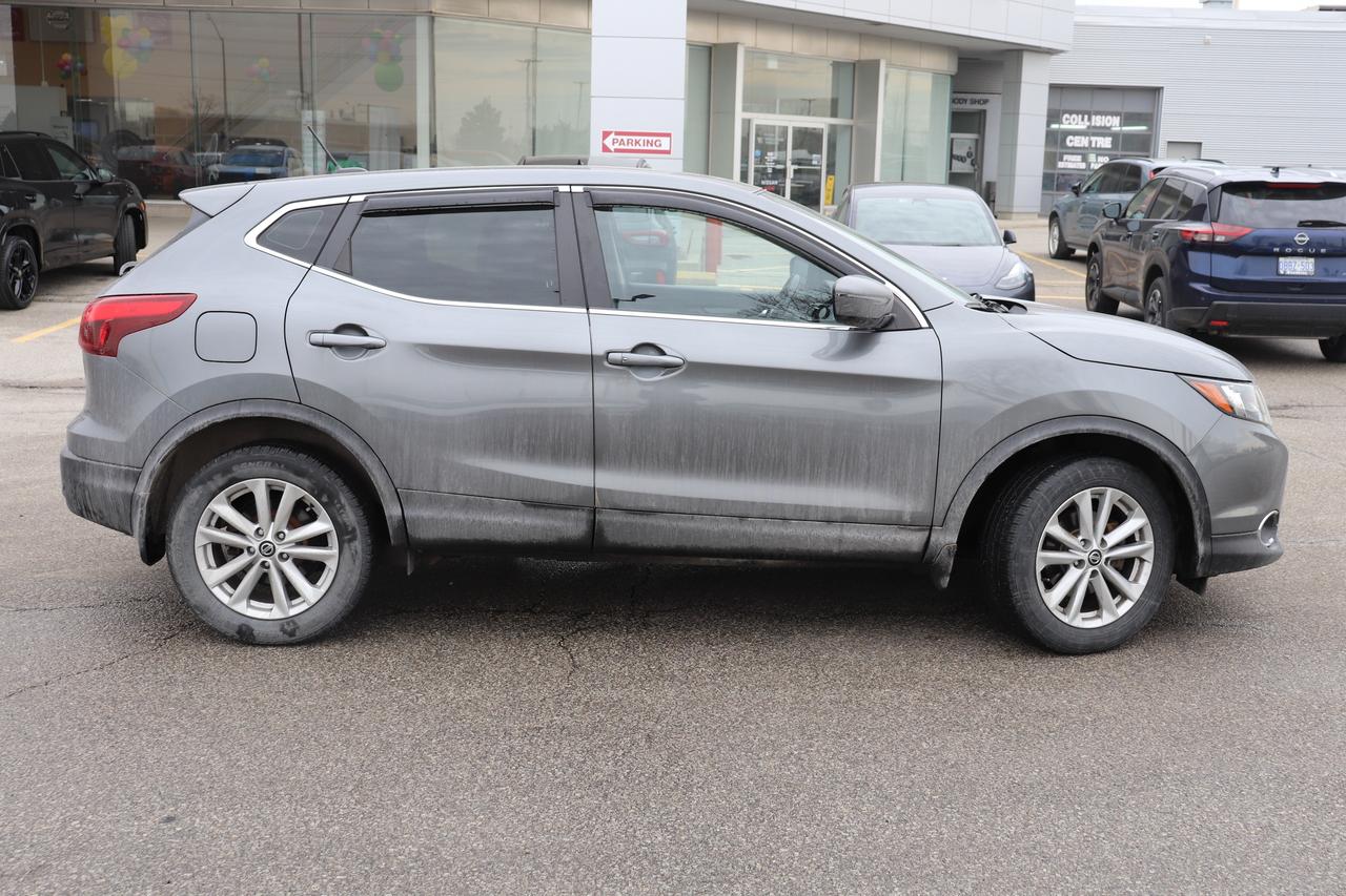 2019 Nissan Qashqai SV AWD LOW KMS CERTIFIED REMOTE START SUNROOF CAM Photo