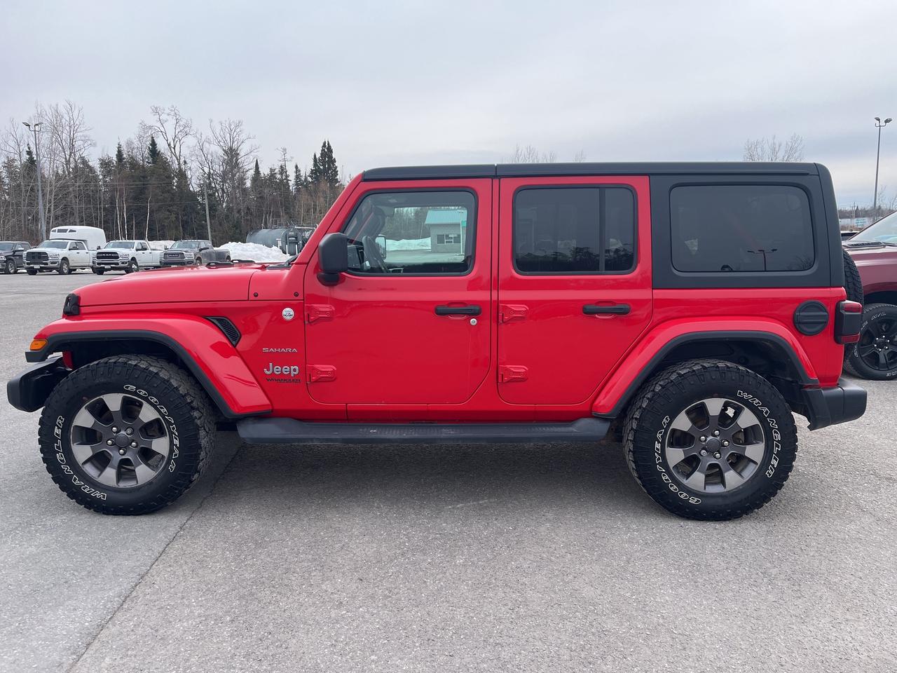2019 Jeep WRANGLER UNLIMITED Sahara - Htd Leather - Remote Start Photo