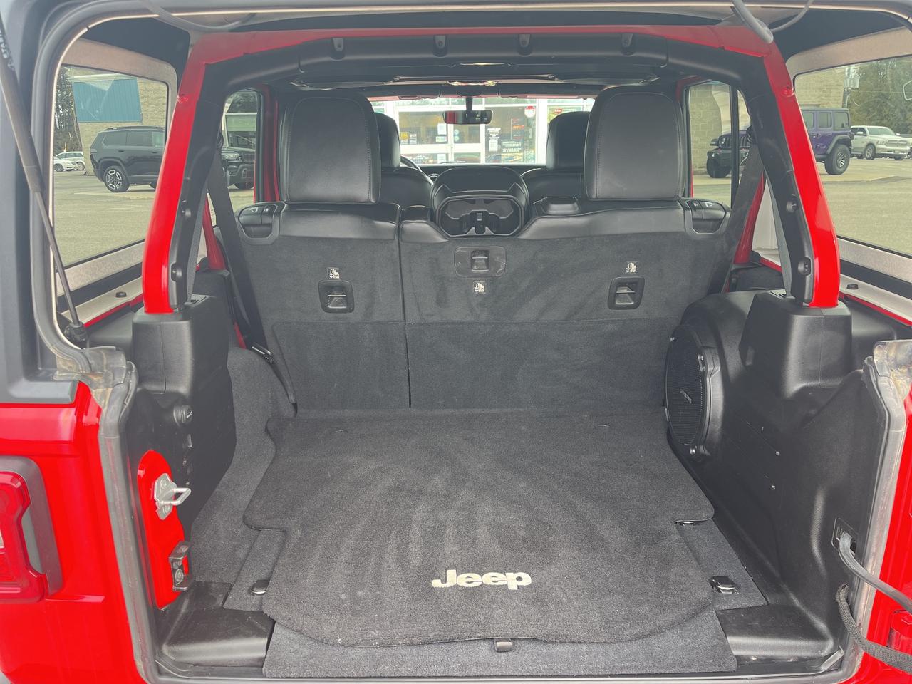 2019 Jeep WRANGLER UNLIMITED Sahara - Htd Leather - Remote Start Photo