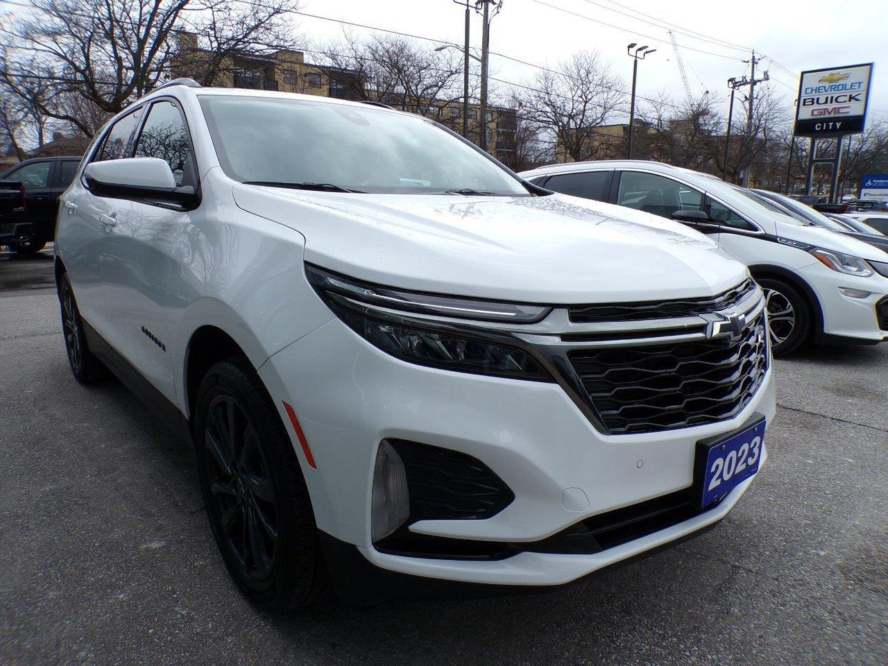 2023 Chevrolet Equinox RS All-Wheel Drive Photo2