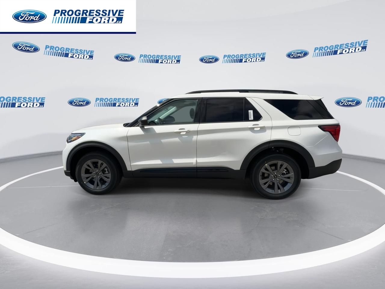 2026 Ford Explorer Active 4dr 4x4 Photo