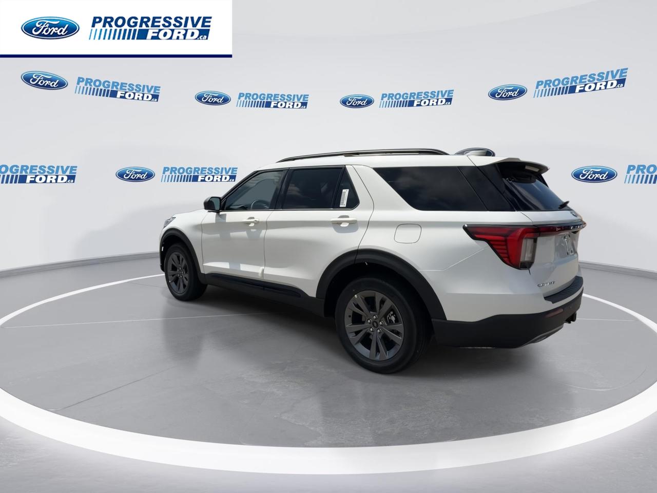 2026 Ford Explorer Active 4dr 4x4 Photo
